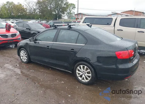 2014 Volkswagen Jetta 1.8T Se z USA, uszkodzony, nr VIN 3VWD07AJ2EM411273